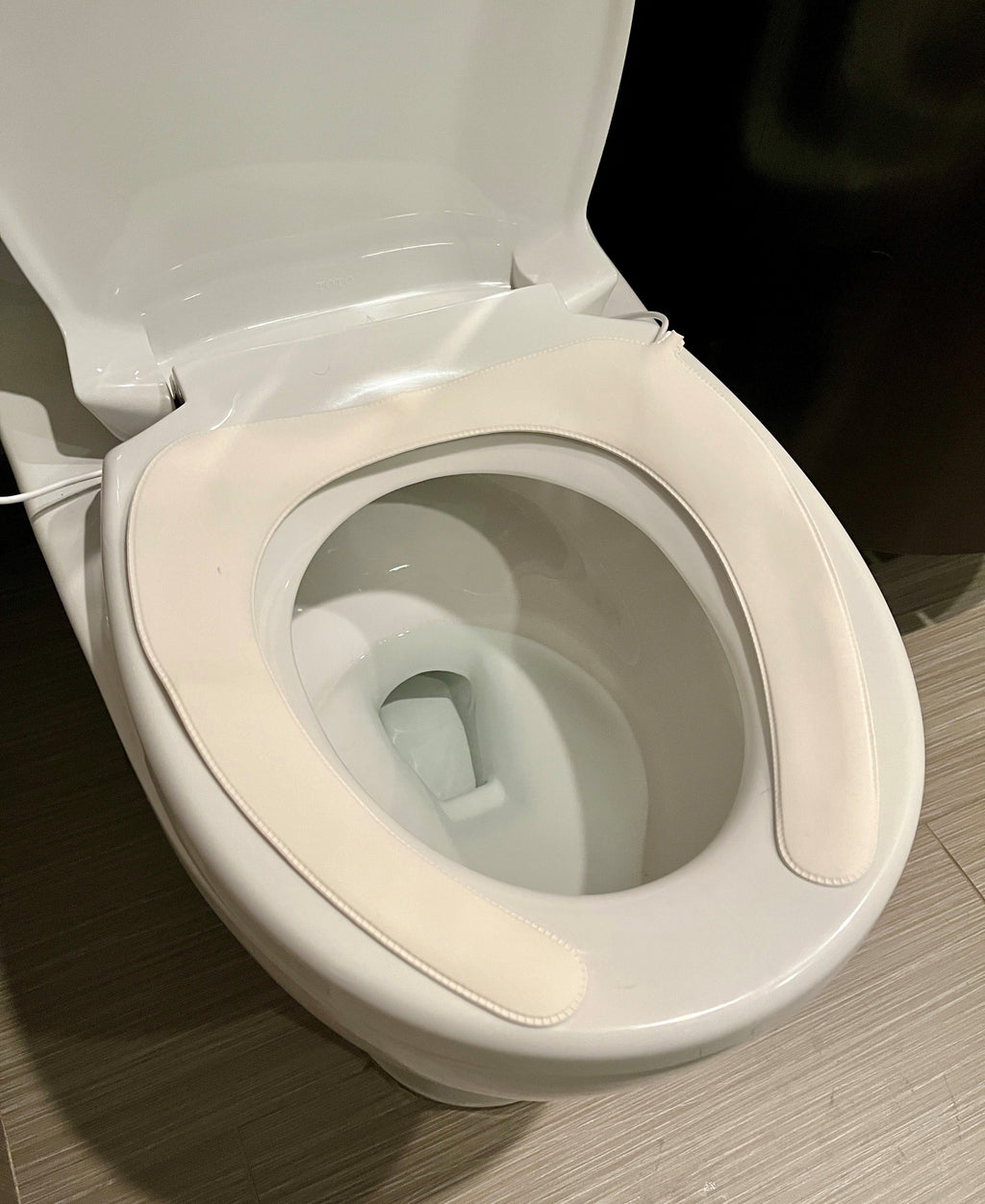 Portable USB Toilet Seat Warmer – Heated Comfort at Home or Away
